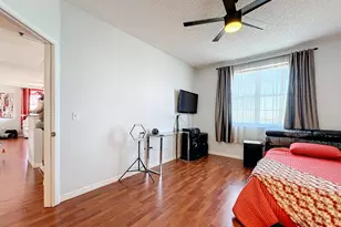 616 Clearwater Park Rd, West Palm Beach, FL 33401 - Photo 8