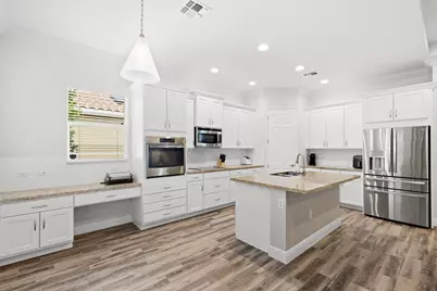 2893 Bellarosa Circle, Royal Palm Beach, FL 33411 - Photo 14