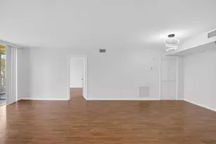 5260 NW 2nd Ave, Boca Raton, FL 33487 - Photo 6