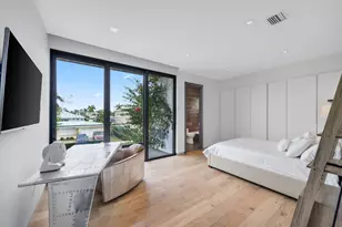 830 NE 71st St, Boca Raton, FL 33487 - Photo 32