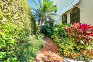 245 Brazilian Ave, Palm Beach, FL 33480 - Photo 4