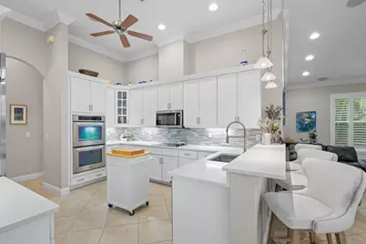 10812 Castle Oak Drive, Boynton Beach, FL 33473 - Photo 6