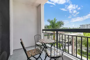 233 S Federal Hwy, Boca Raton, FL 33432 - Photo 2