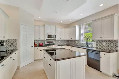 2792 Shaughnessy Drive, Wellington, FL 33414 - Photo 14