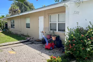 1302 S S Federal Hwy Hwy, Lake Worth Beach, FL 33460 - Photo 2