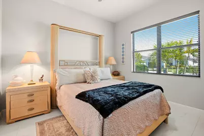 5559 Captiva Lane, Westlake, FL 33470 - Photo 10