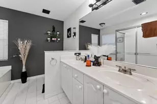 8063 Via Hacienda, Riviera Beach, FL 33418 - Photo 18