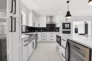 1410 Beta Ct N, West Palm Beach, FL 33406 - Photo 16