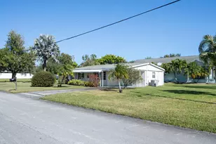 1490 3rd Ct, Vero Beach, FL 32960 - Photo 24