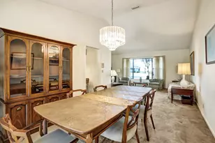 606 Juniper Pl, Wellington, FL 33414 - Photo 10