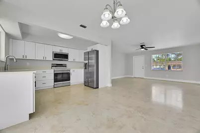 434 NE Electra Avenue, Port Saint Lucie, FL 34983 - Photo 8