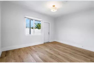 414 33rd Street #201, West Palm Beach, FL 33407 - Photo 2
