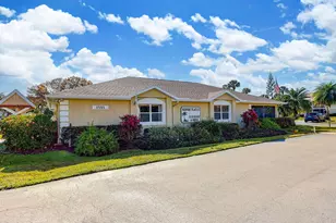 1558 SE Royal Green Cir, Port Saint Lucie, FL 34952 - Photo 34