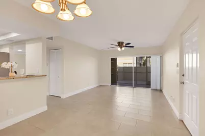 1558 SE Royal Green Circle #101, Port Saint Lucie, FL 34952 - Photo 8