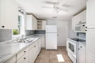 1471 4th Ct, Vero Beach, FL 32960 - Photo 6