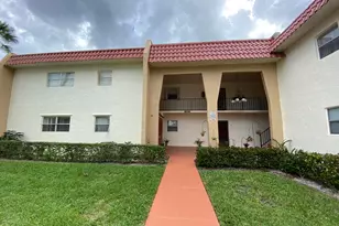 138 Lake Frances Dr, West Palm Beach, FL 33411 - Photo 14