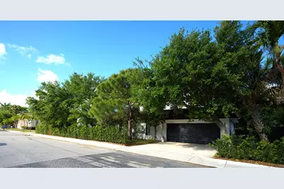 1629 S Lakeside Drive, Lake Worth Beach, FL 33460 - Photo 36