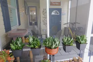 529 Hemingway Terrace, Fort Pierce, FL 34982 - Photo 2