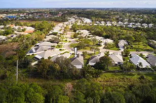 7488 SE Waxberry Cir, Hobe Sound, FL 33455 - Photo 24