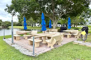 3082 Oakridge U, Deerfield Beach, FL 33442 - Photo 32