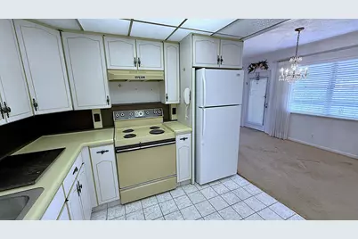 3082 Oakridge U, Deerfield Beach, FL 33442 - Photo 12