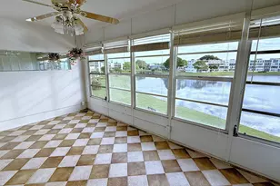 3082 Oakridge U, Deerfield Beach, FL 33442 - Photo 4