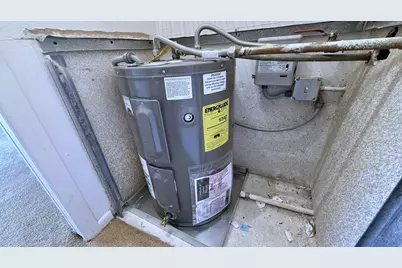 3082 Oakridge U, Deerfield Beach, FL 33442 - Photo 8