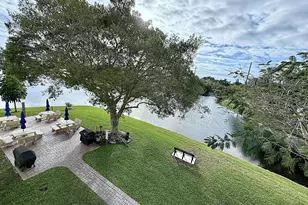 3082 Oakridge U, Deerfield Beach, FL 33442 - Photo 30