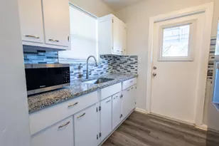 161 SE Bonita Ct, Port Saint Lucie, FL 34983 - Photo 6