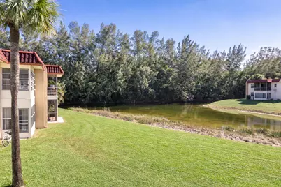 352 Lake Frances Drive, West Palm Beach, FL 33411 - Photo 32