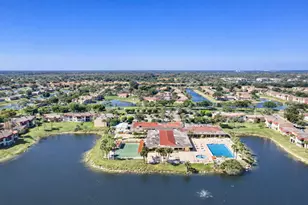 352 Lake Frances Dr, West Palm Beach, FL 33411 - Photo 38