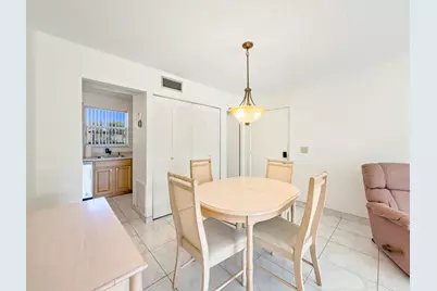 352 Lake Frances Drive, West Palm Beach, FL 33411 - Photo 12