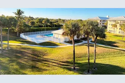 3501 Village Boulevard #405, West Palm Beach, FL 33409 - Photo 12