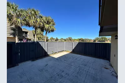 1014 10th Way, West Palm Beach, FL 33407 - Photo 2