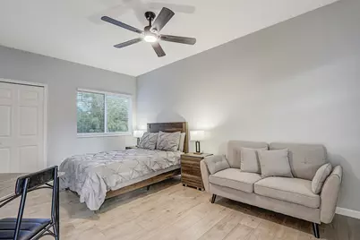 8031 Carnoustie Place #B, Port Saint Lucie, FL 34986 - Photo 4