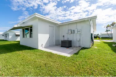 2391 SW 13th Terrace, Boynton Beach, FL 33426 - Photo 14