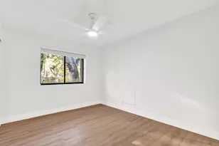 3402 Gardens E Dr, Palm Beach Gardens, FL 33410 - Photo 18