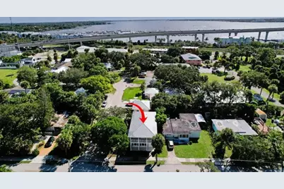 516 NW North River Drive, Stuart, FL 34994 - Photo 14