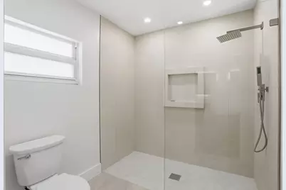 6389 Casabella Lane, Boca Raton, FL 33433 - Photo 16