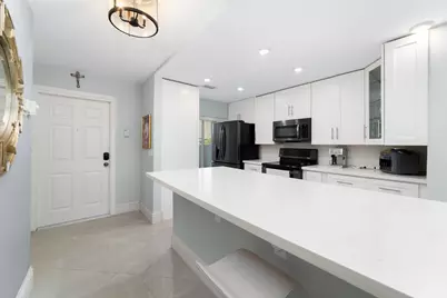21160 N Juego Circle #13c, Boca Raton, FL 33433 - Photo 4