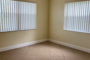 533 S Lakes End Dr, Fort Pierce, FL 34982 - Photo 22