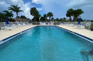 533 S Lakes End Dr, Fort Pierce, FL 34982 - Photo 26