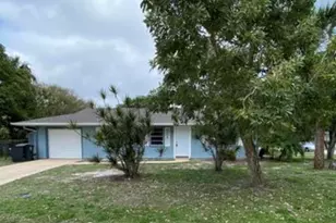 1304 Kentucky Ave, Fort Pierce, FL 34950 - Photo 1