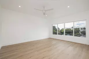 389 S Lake Dr, Palm Beach, FL 33480 - Photo 6