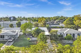 490 NE 51st St, Oakland Park, FL 33334 - Photo 44