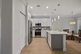 6058 Seminole Gardens Cir, Riviera Beach, FL 33418 - Photo 8