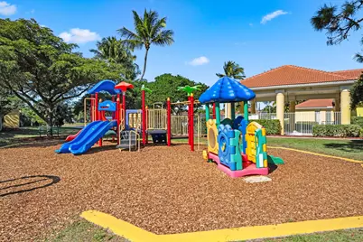 6058 Seminole Gardens Circle, Riviera Beach, FL 33418 - Photo 36