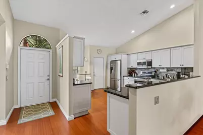 7841 Lexington Club Boulevard #B, Delray Beach, FL 33446 - Photo 6