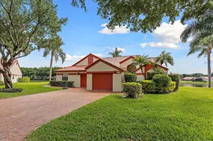 7841 Lexington Club Blvd, Delray Beach, FL 33446 - Photo 2