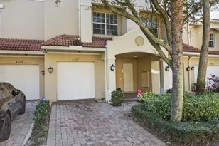 4511 Artesa Way S, Palm Beach Gardens, FL 33418 - Photo 2